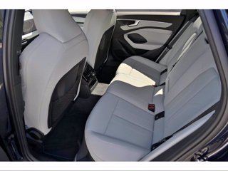 AUDI A6 Avant 2.0 Tdi 204cv S-tronic S-line edition