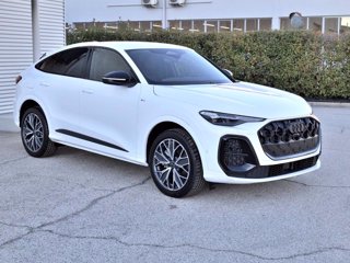 AUDI Q5 Sportback NEW 2.0 Tdi Q. 204cv S-tr. S.line edit.