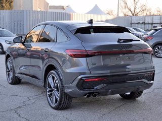 AUDI Q5 Sportback NEW 2.0 Tdi Q. 204cv S-tr. S.line edit.