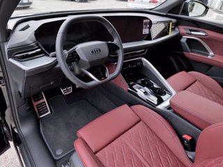 AUDI SQ5 Sportback NEW 3.0 Tfsi Q. 367cv S-tr. Sport Attit.