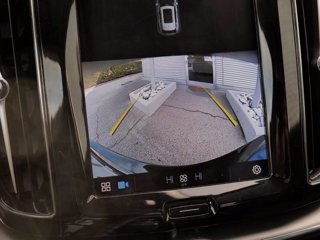 VOLVO V60 XC60 2.0 B4 Core aut.